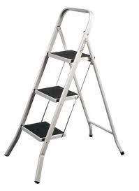 Image de ESCABEAU 3 MARCHES ANTI-DERAPANTES